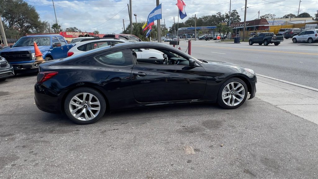 2013 Hyundai Genesis Coupe